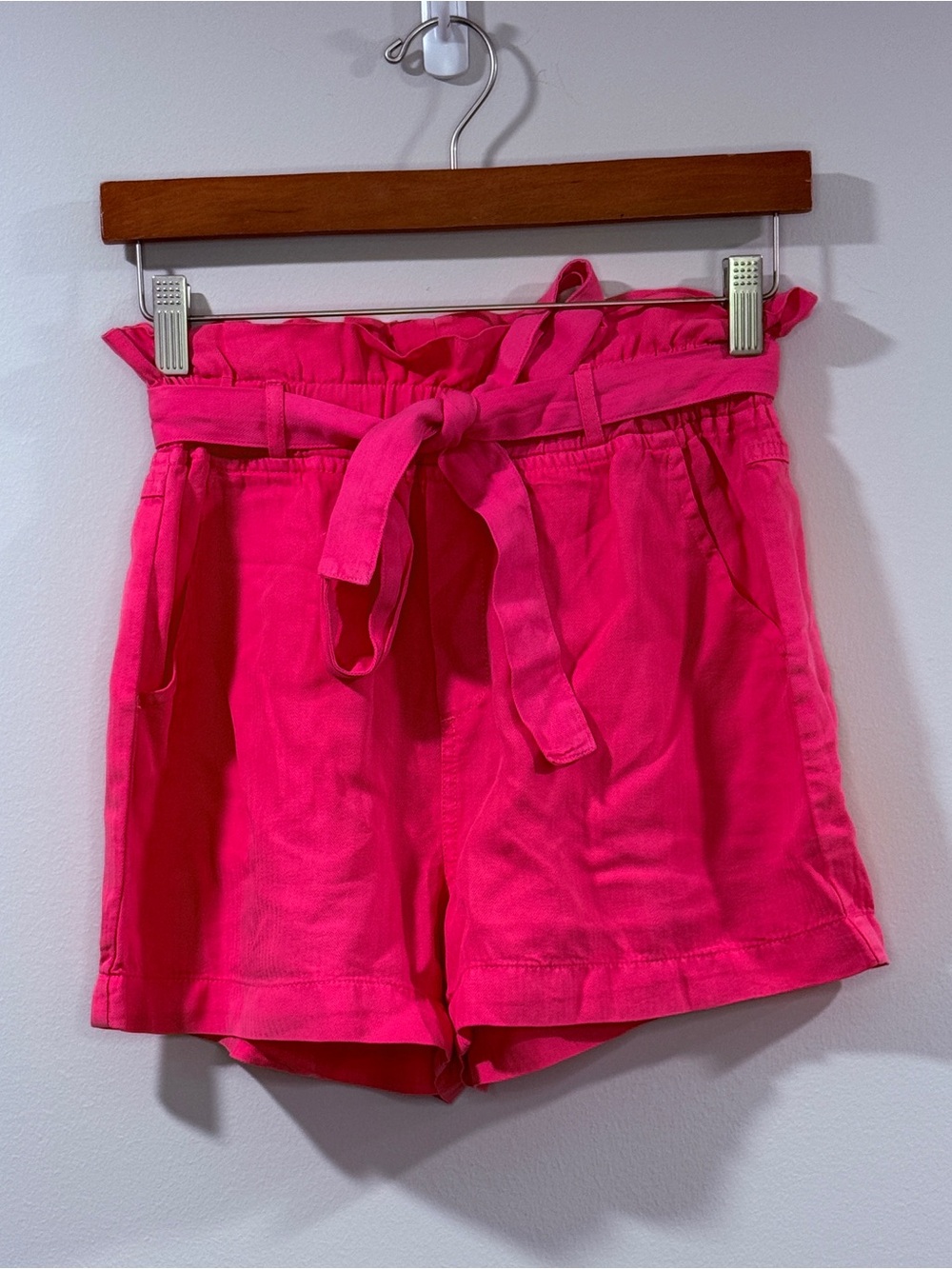 Thread & Supply Women’s Hot Pink High-Waist Tie-Belt Paperbag Shorts Size XS